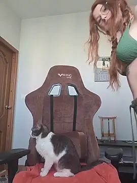 Neko Kimiko online show from 11, 11, 2025