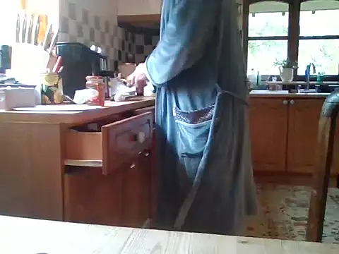 Snapshot of jakjak106 chatting on 12, 10, 2025 jakjak106 online show from 12, 10, 2025