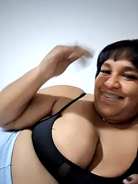 Snapshot of Mia_Adell_11 chatting on 3, 2, 2025 Mia Adell 11 online show from 3, 2, 2025