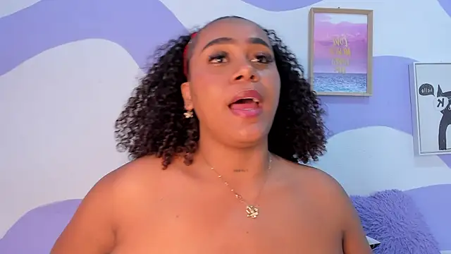 MONAAXXX  online show from 20, 9, 2025