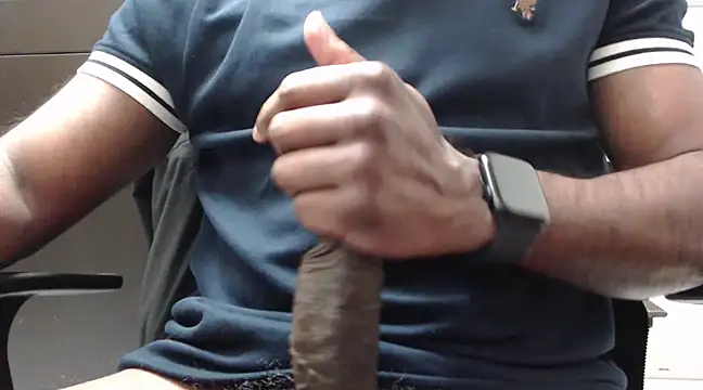 Snapshot of thkbigbrnmeat4f chatting on 5, 3, 2025 thkbigbrnmeat4f online show from 5, 3, 2025