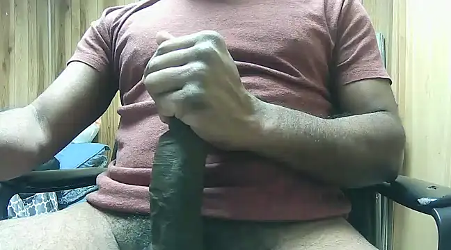 Snapshot of thkbigbrnmeat4f chatting on 25, 1, 2025 thkbigbrnmeat4f online show from 25, 1, 2025