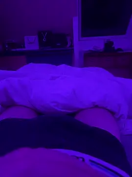 Maxxxooouuu online show from 4, 6, 2026