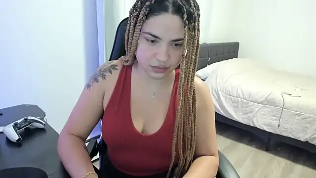 MelSaunders online show from 28, 12, 2024