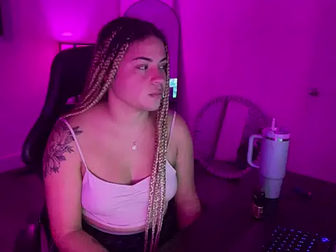 MelSaunders online show from 29, 10, 2025