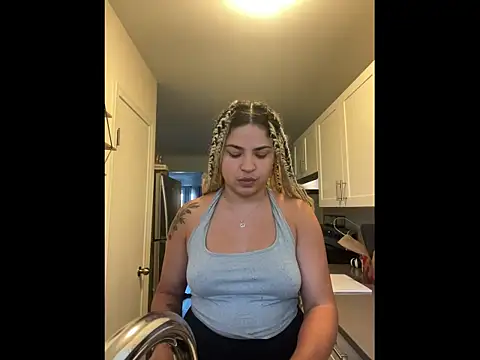 MelSaunders online show from 10, 9, 2025