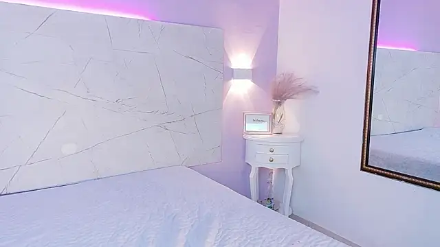 AbrilBrent online show from 29, 11, 2025