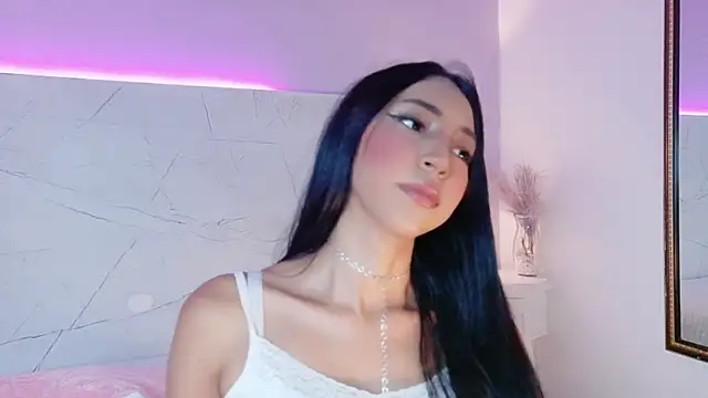 AbrilBrent online show from 4, 11, 2025