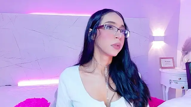 AbrilBrent online show from 3, 12, 2025