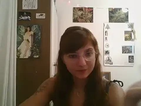SweetyBabyDemon online show from 4, 2, 2025