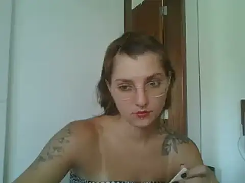 SweetyBabyDemon online show from 12, 2, 2025
