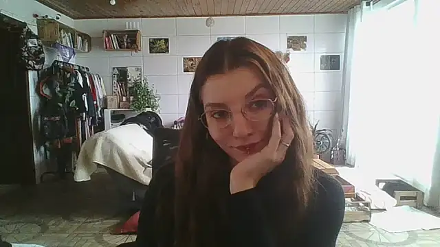 SweetyBabyDemon online show from 27, 10, 2025