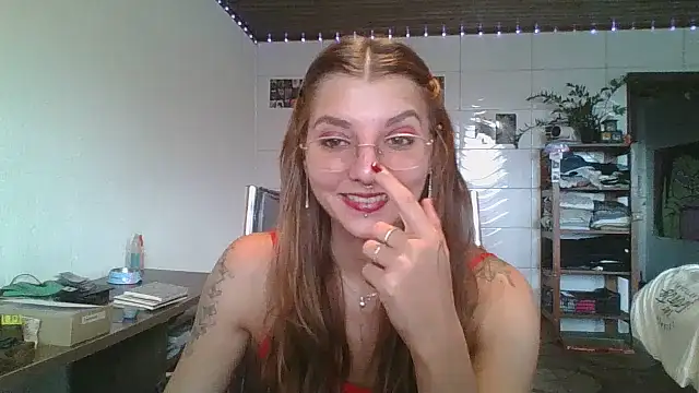 SweetyBabyDemon online show from 11, 4, 2026