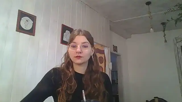SweetyBabyDemon online show from 16, 6, 2026