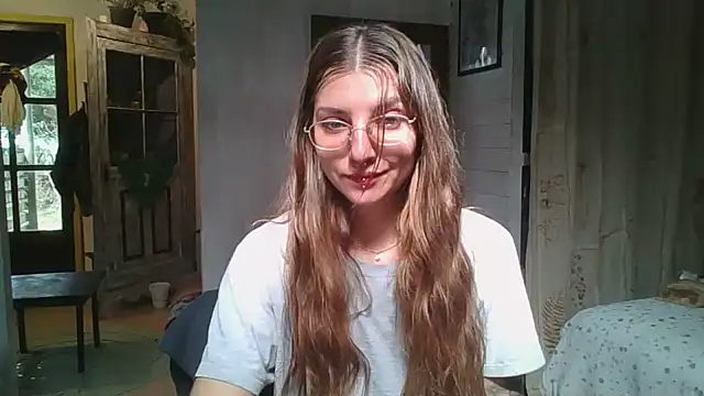 Snapshot of SweetyBabyDemon chatting on 16, 5, 2026 SweetyBabyDemon online show from 16, 5, 2026