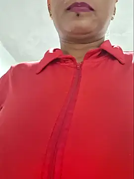 gatadeojosclaros online show from 13, 4, 2026