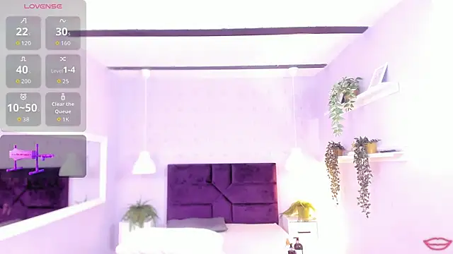 Snapshot of BrianaHazel chatting on 23, 10, 2025 BrianaHazel online show from 23, 10, 2025