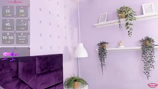 BrianaHazel online show from 4, 3, 2026