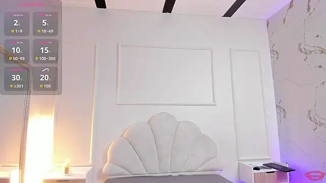 BrianaHazel online show from 7, 5, 2026