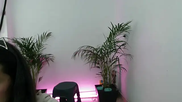 skylarhot420 online show from 5, 3, 2025