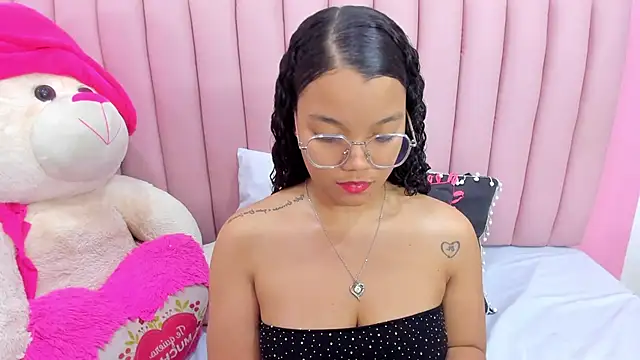 ISABELLA 020 online show from 13, 2, 2026