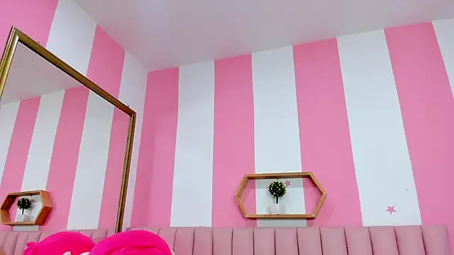 ISABELLA 020 online show from 14, 11, 2025