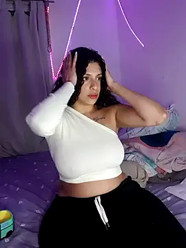 Shura xxxBig online show from 8, 11, 2025