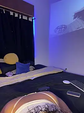 Shura xxxBig online show from 15, 4, 2026