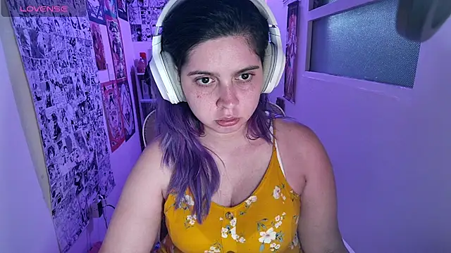 Snapshot of Vallolet_Spencer chatting on 5, 4, 2026 Vallolet Spencer online show from 5, 4, 2026