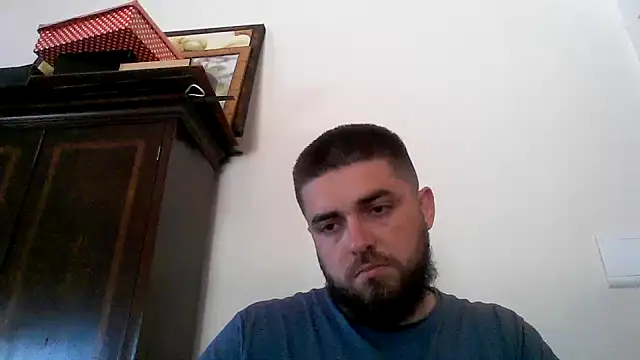 Snapshot of Dat1994 chatting on 11, 2, 2025 Dat1994 online show from 11, 2, 2025