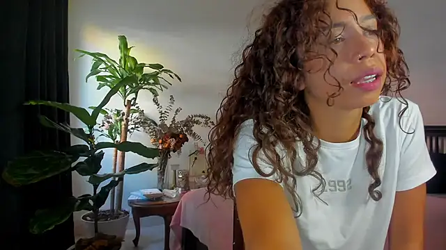 tokyo girl online show from 9, 4, 2026