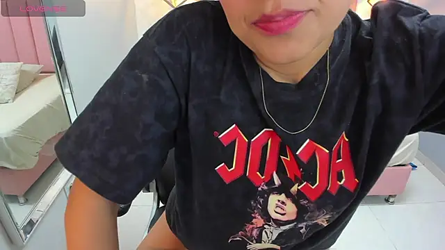 chelsyquinn online show from 9, 2, 2026