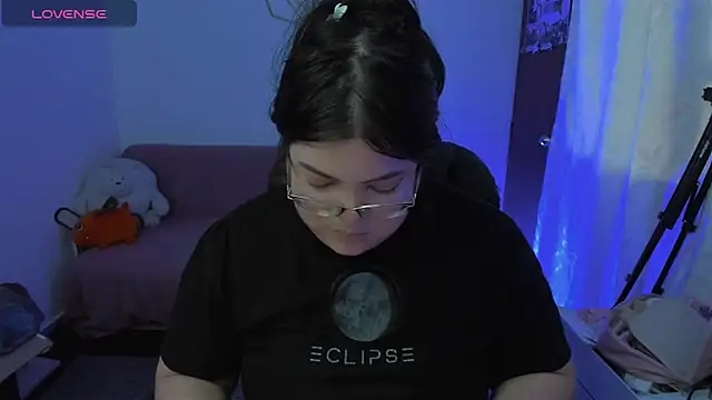 Aria Fullbuster online show from 11, 4, 2026