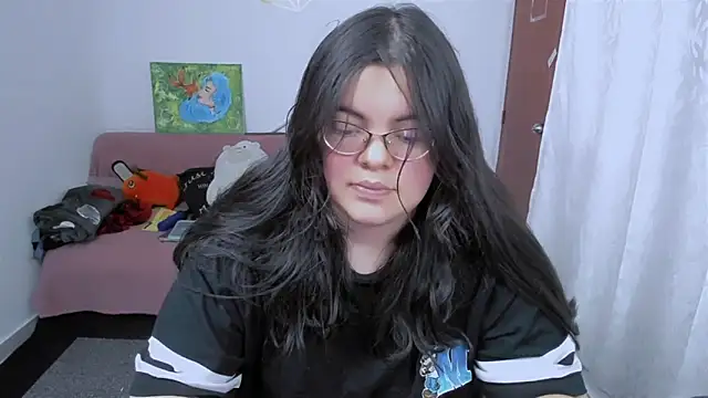 Snapshot of Aria_Fullbuster chatting on 12, 11, 2025 Aria Fullbuster online show from 12, 11, 2025