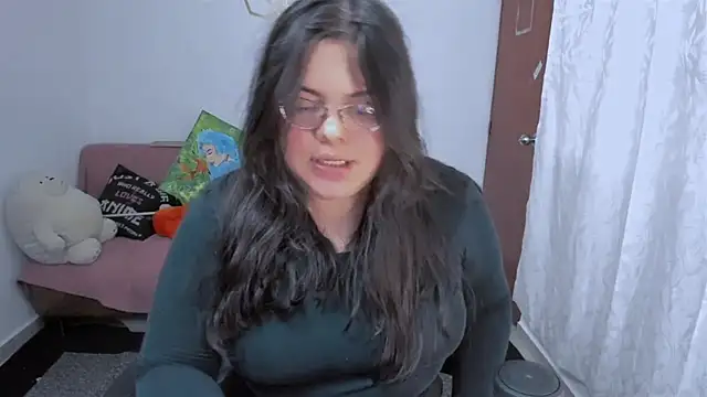 Snapshot of Aria_Fullbuster chatting on 6, 11, 2025 Aria Fullbuster online show from 6, 11, 2025