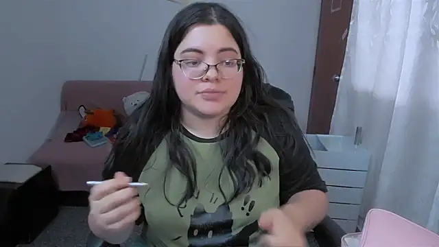 Snapshot of Aria_Fullbuster chatting on 14, 11, 2025 Aria Fullbuster online show from 14, 11, 2025