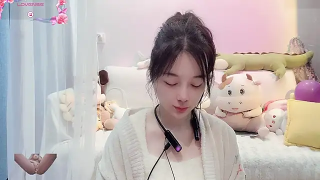 AKiKi711 online show from 18, 3, 2025