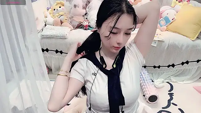 AKiKi711 online show from 19, 4, 2026