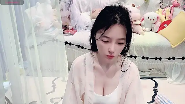 Snapshot of AKiKi711 chatting on 24, 5, 2026 AKiKi711 online show from 24, 5, 2026