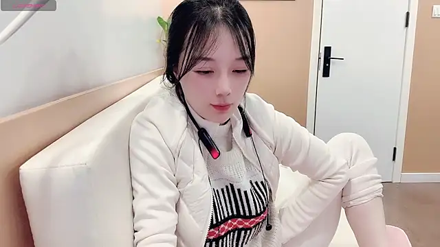 AKiKi711 online show from 13, 2, 2026