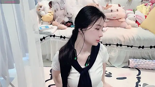 Snapshot of AKiKi711 chatting on 29, 4, 2026 AKiKi711 online show from 29, 4, 2026