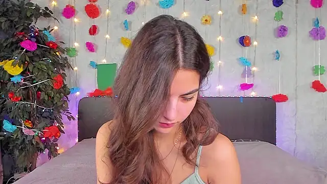 Milana Crystal  online show from 20, 3, 2026