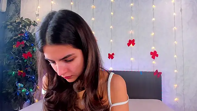 Milana Crystal  online show from 15, 1, 2026