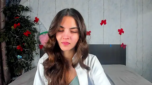 Milana Crystal  online show from 4, 2, 2026