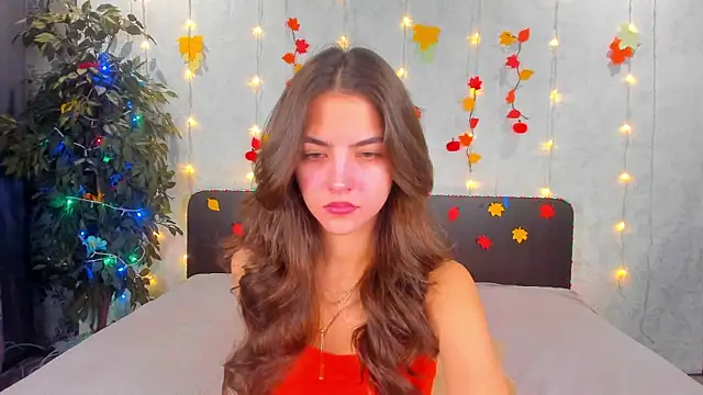 Milana Crystal  online show from 24, 11, 2025