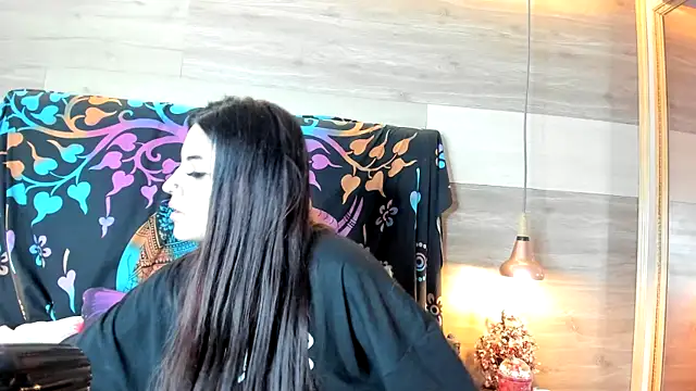 Cori Paige online show from 22, 11, 2025