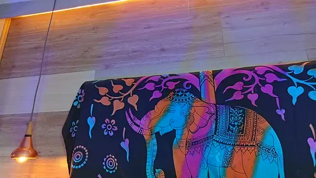 Cori Paige online show from 7, 2, 2026