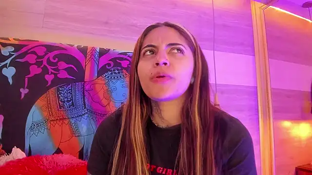 Cori Paige online show from 8, 4, 2026