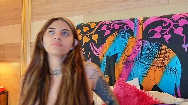 Cori Paige online show from 2, 4, 2026