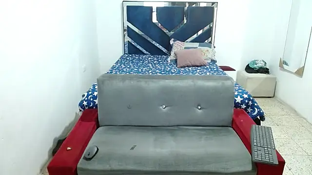 Snapshot of MiguelAngelxl chatting on 21, 10, 2025 MiguelAngelxl online show from 21, 10, 2025